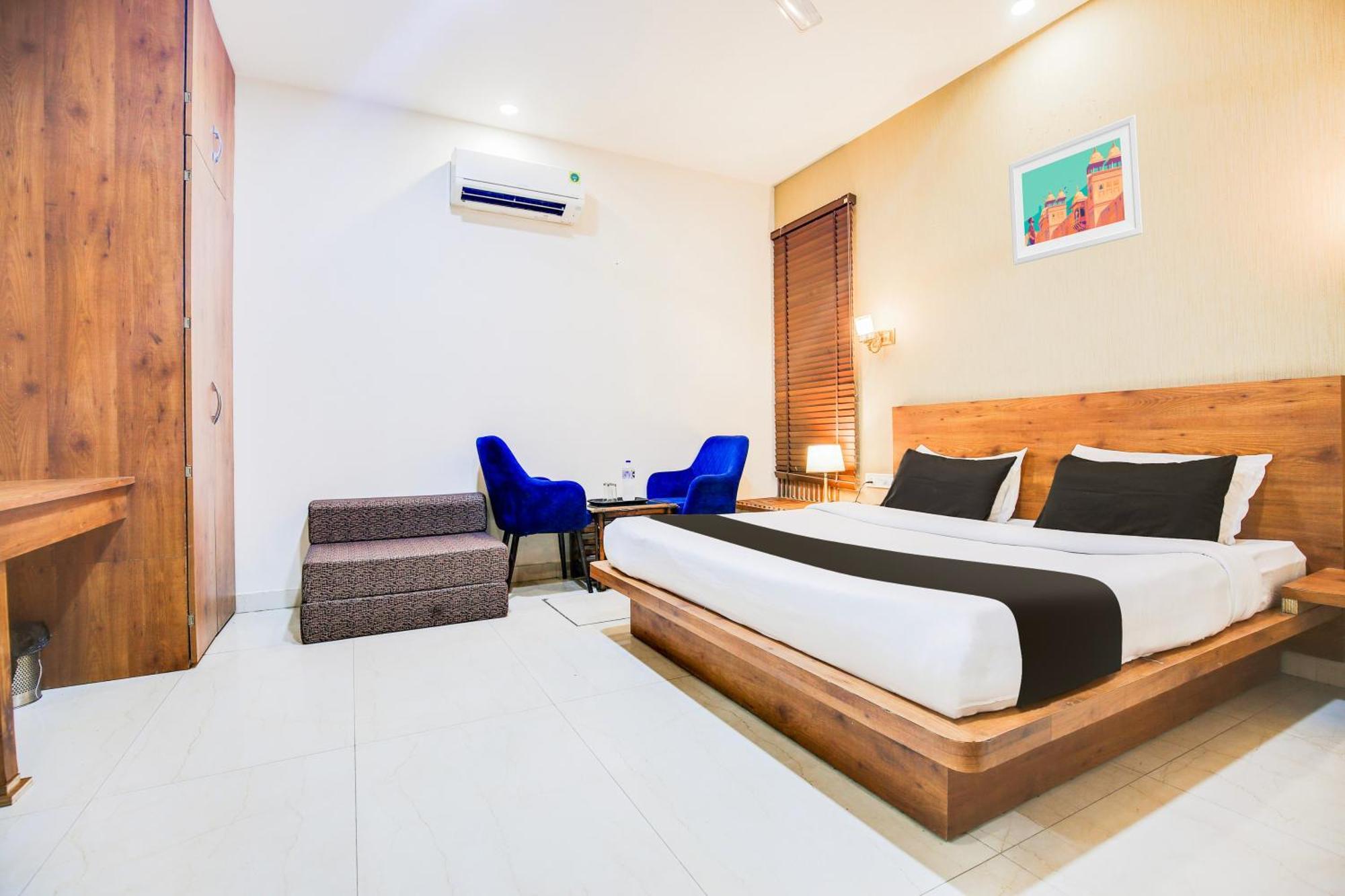 Super Townhouse Grand Fortune Amritsar Exterior photo