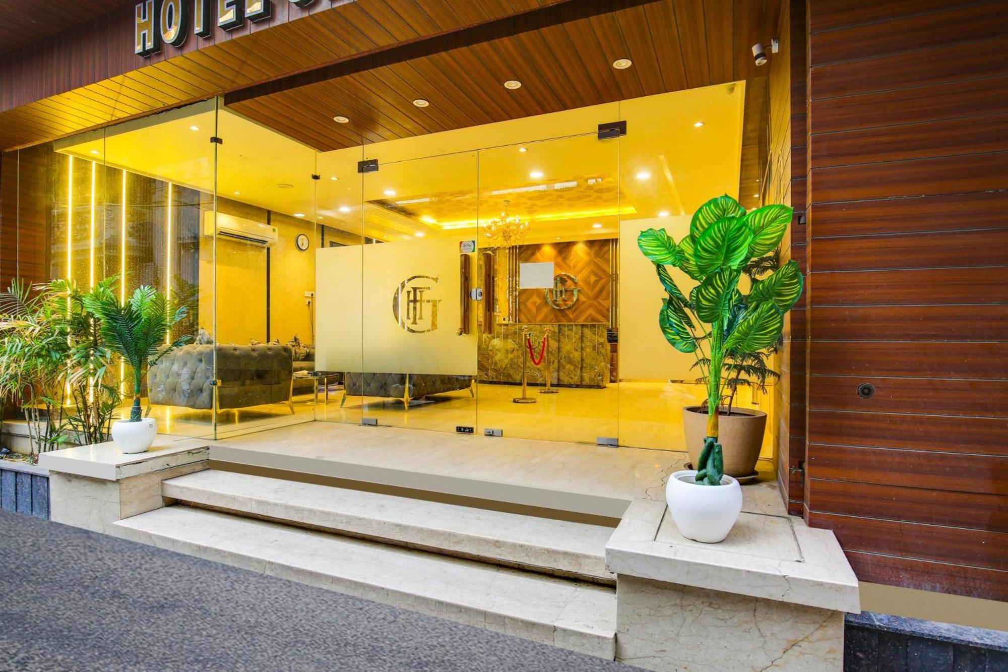 Super Townhouse Grand Fortune Amritsar Exterior photo